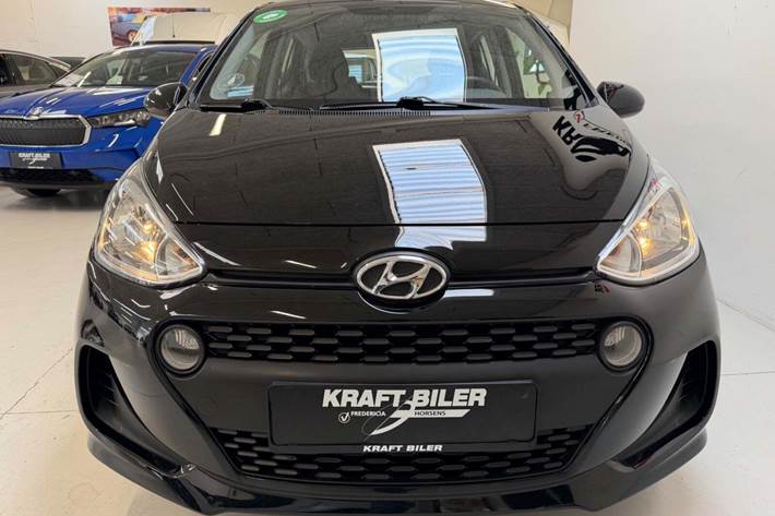 Sort Hyundai i10 fra 2018