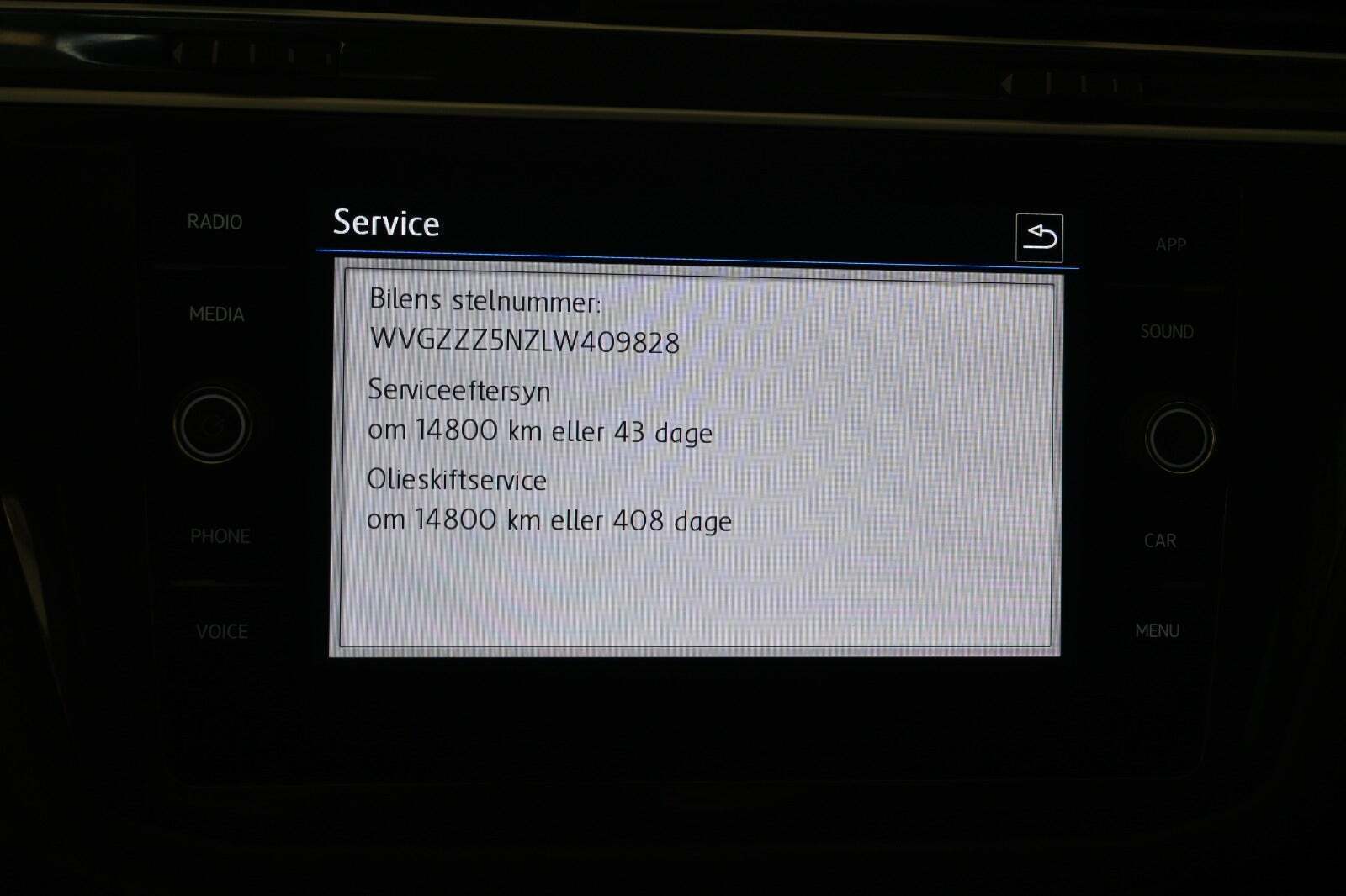 Hvid VW Tiguan fra 2020