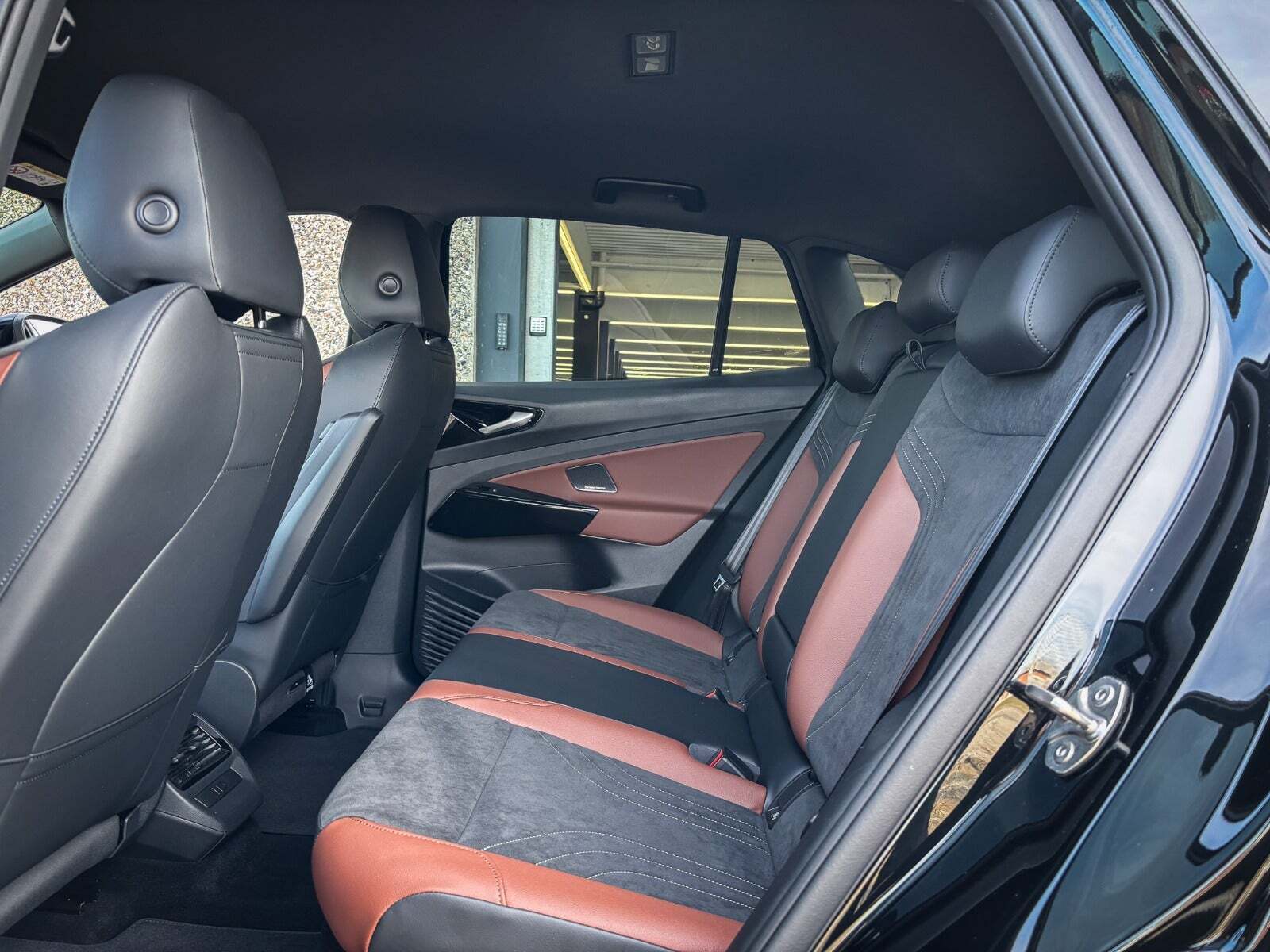 Sort VW ID.4 fra 2025