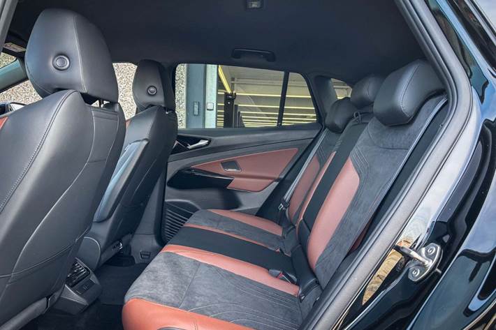 Sort VW ID.4 fra 2025