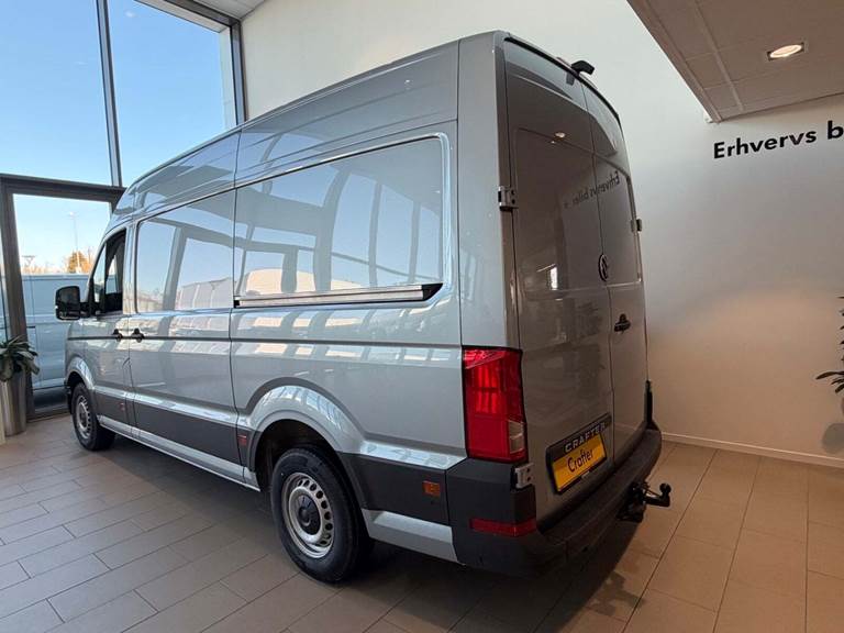 VW Crafter 35 2,0 TDi 177 Kassevogn L3H3 aut.
