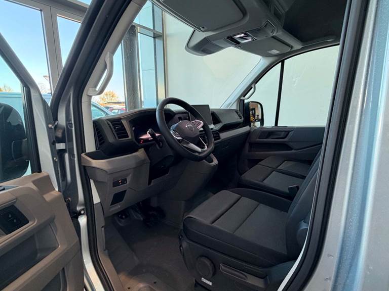 VW Crafter 35 2,0 TDi 177 Kassevogn L3H3 aut.