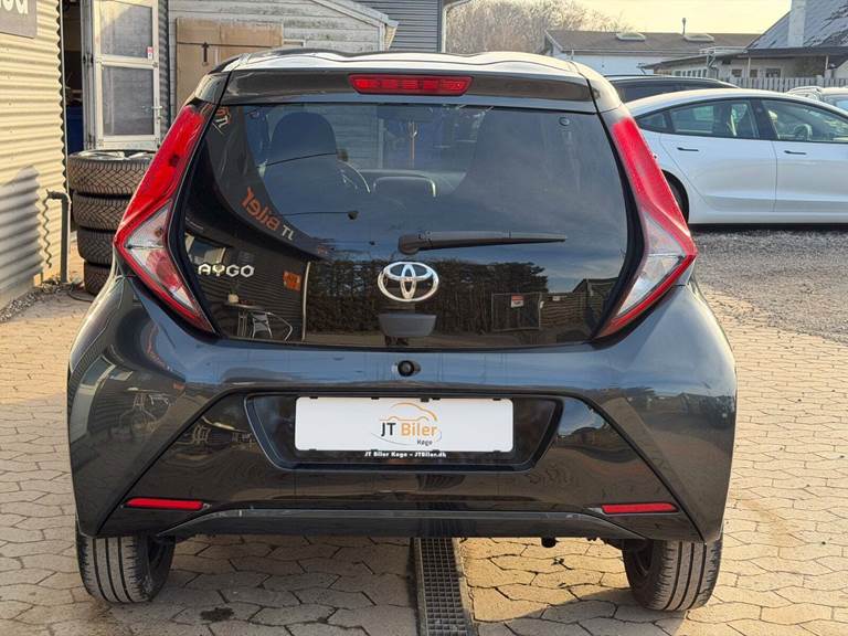 Toyota Aygo 1,0 VVT-i x-pression