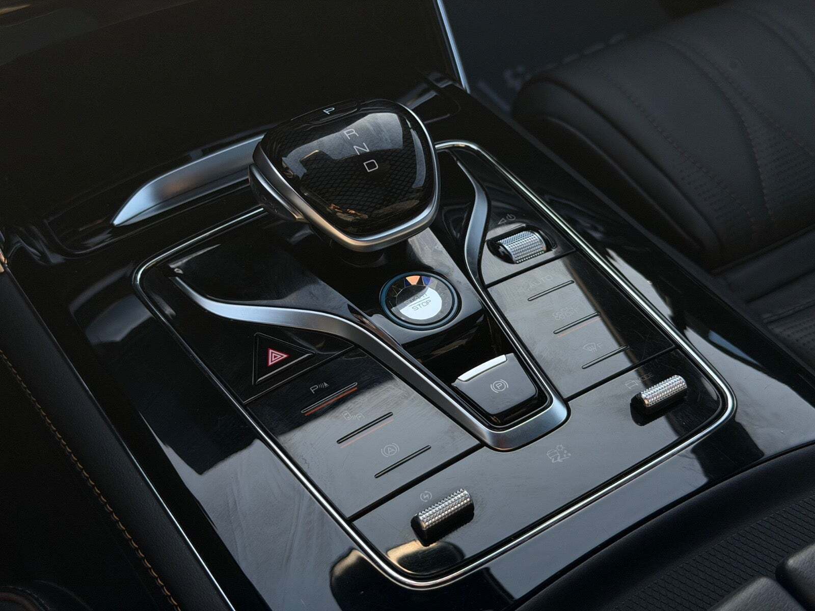 Grå BYD Tang fra 2024