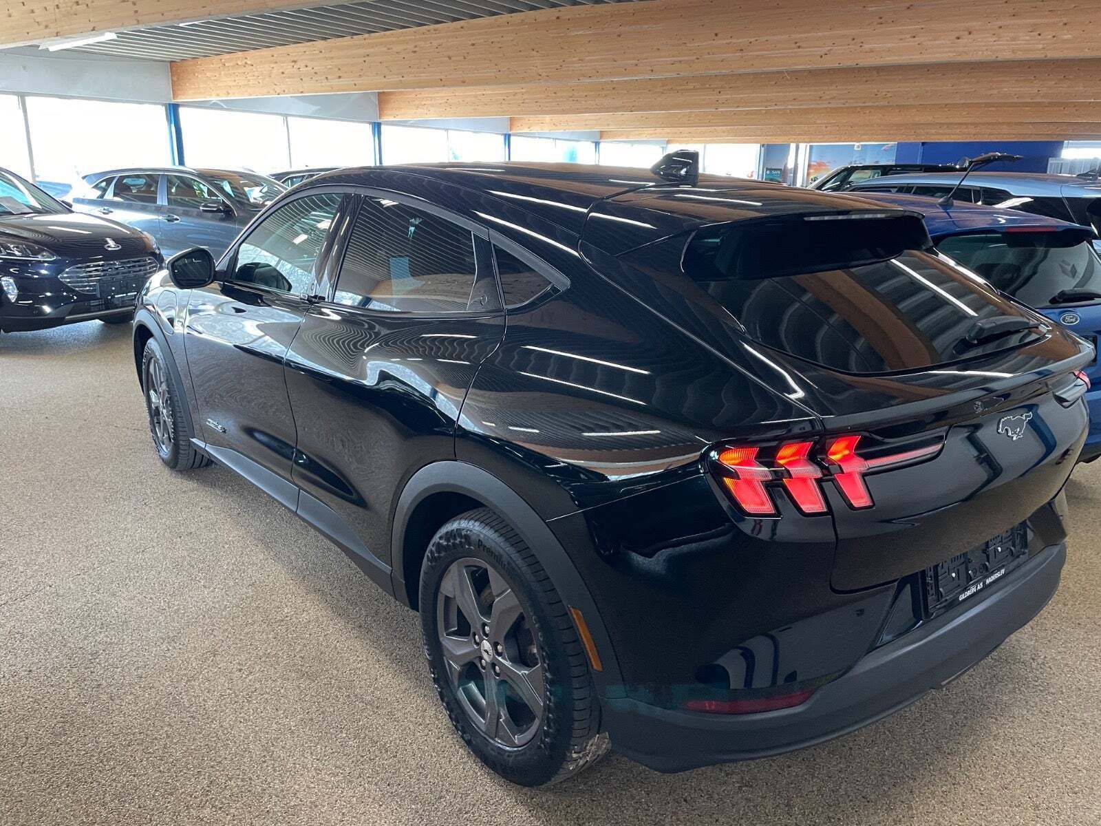 Ford Mustang Mach-E 88 Extended Range