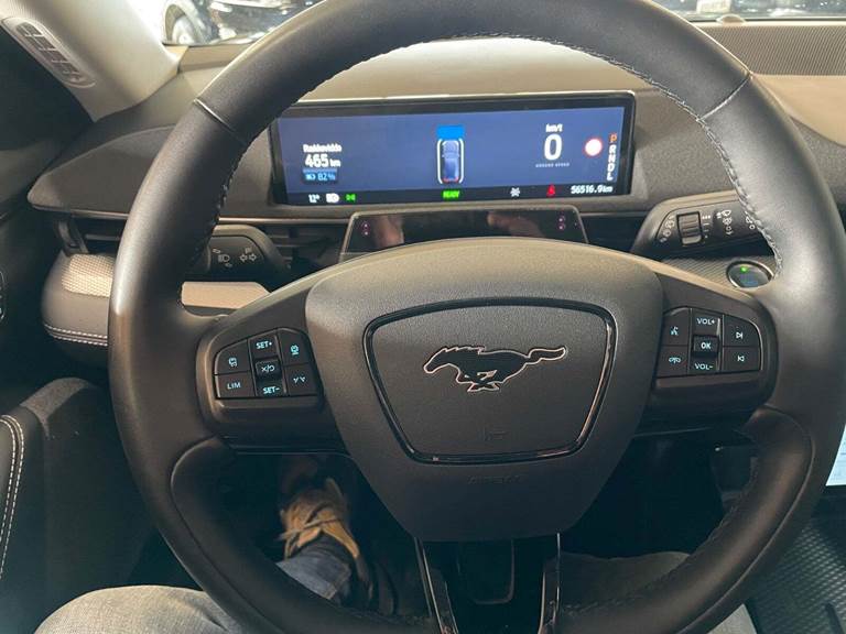 Ford Mustang Mach-E 88 Extended Range