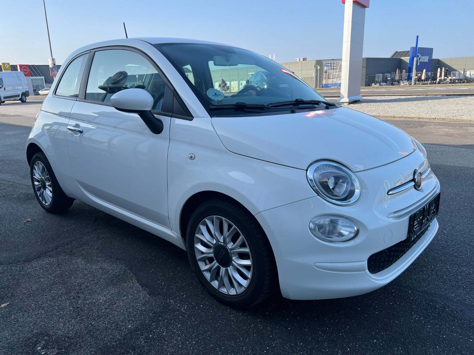Hvid Fiat 500 fra 2016