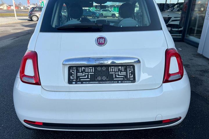 Hvid Fiat 500 fra 2016