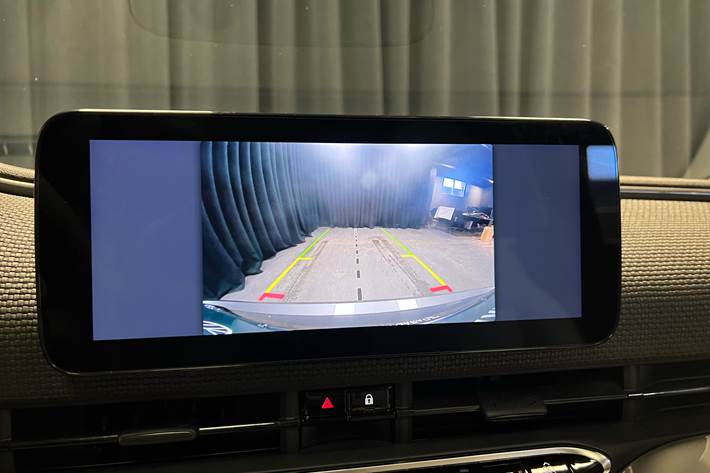 Grå Fiat 500e fra 2020