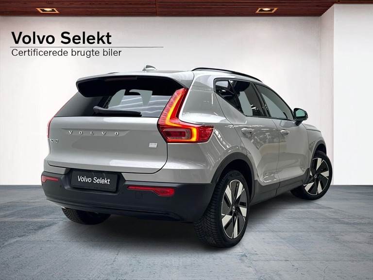 Volvo XC40 Recharge Extended Range Ultimate 252HK 5d Aut.