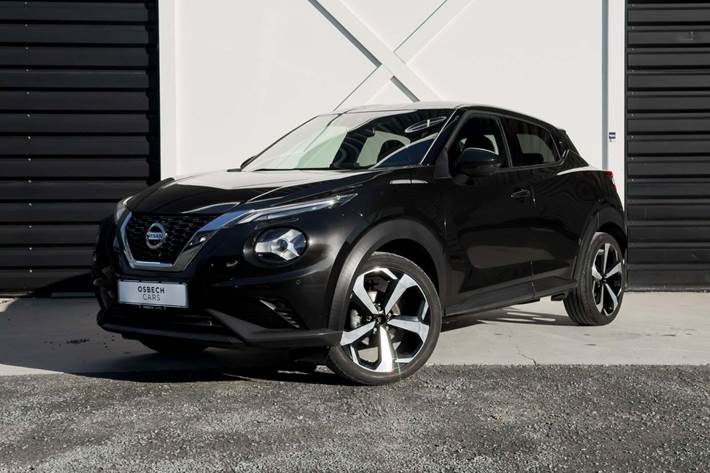 Sort Nissan Juke fra 2020