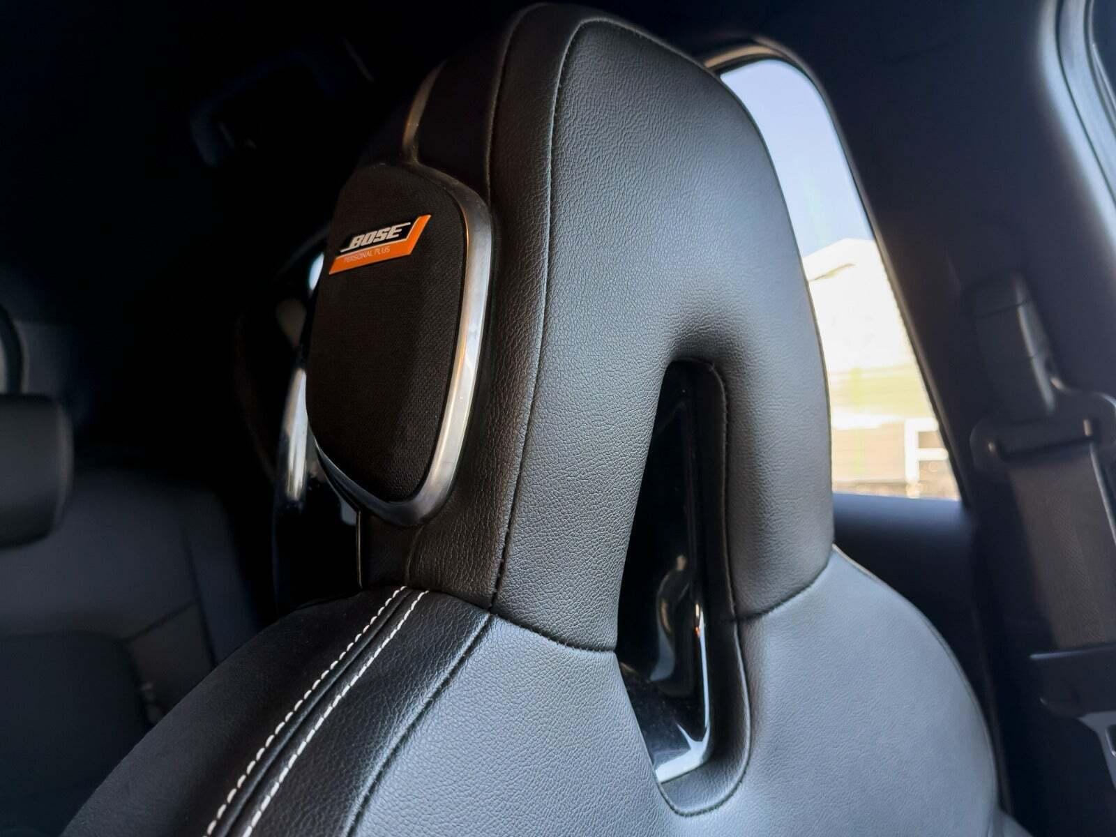 Sort Nissan Juke fra 2020