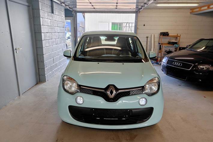 Gul Renault Twingo fra 2016