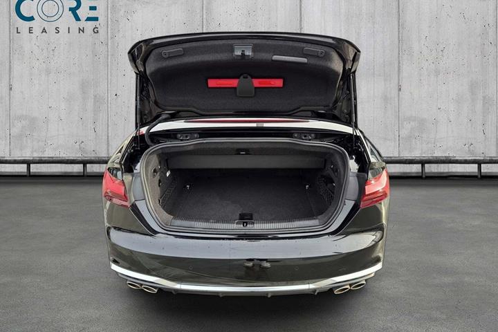 Sort Audi S5 fra 2022
