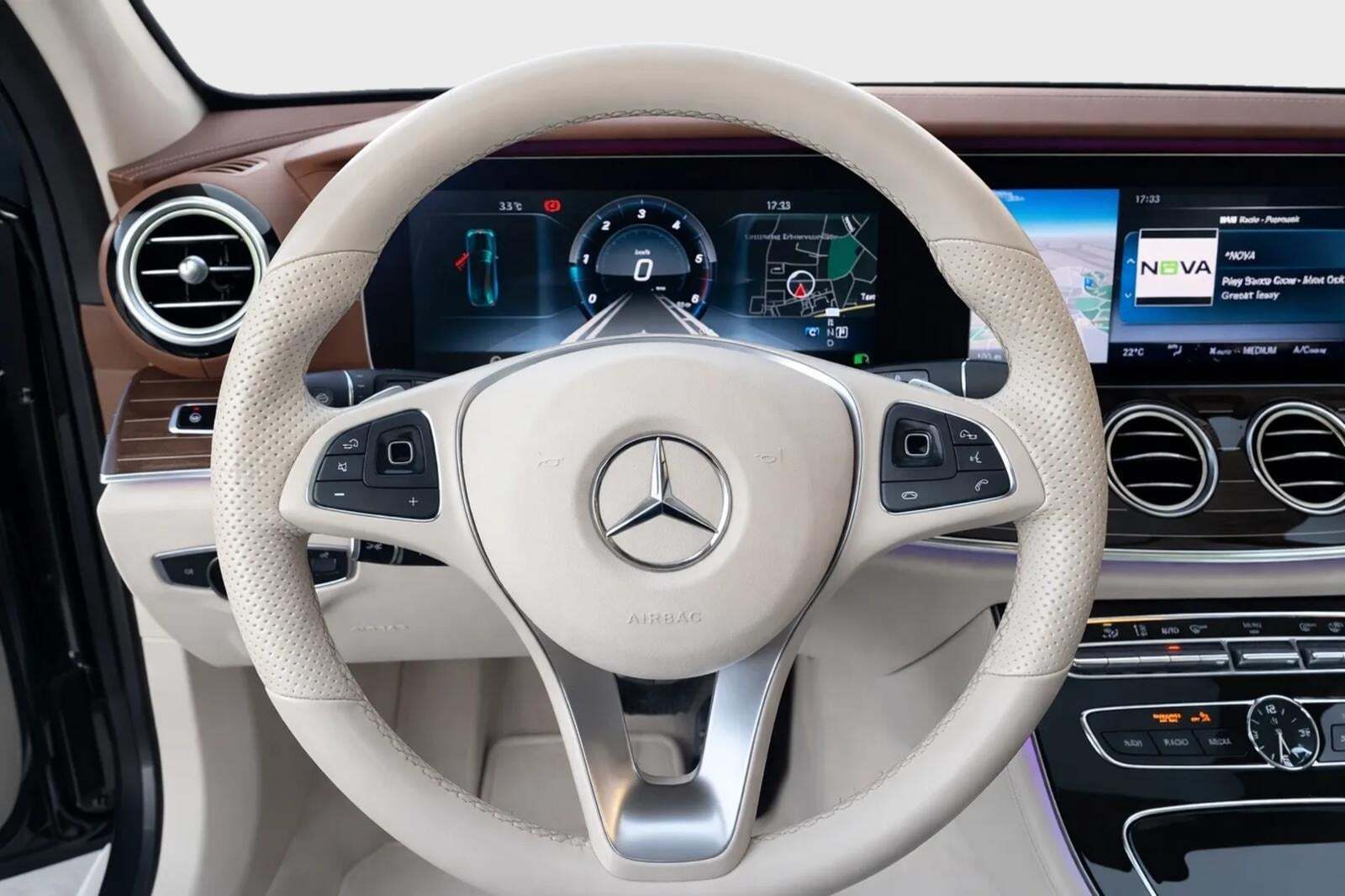 Mercedes E220 d 2,0 Exclusive stc. aut.