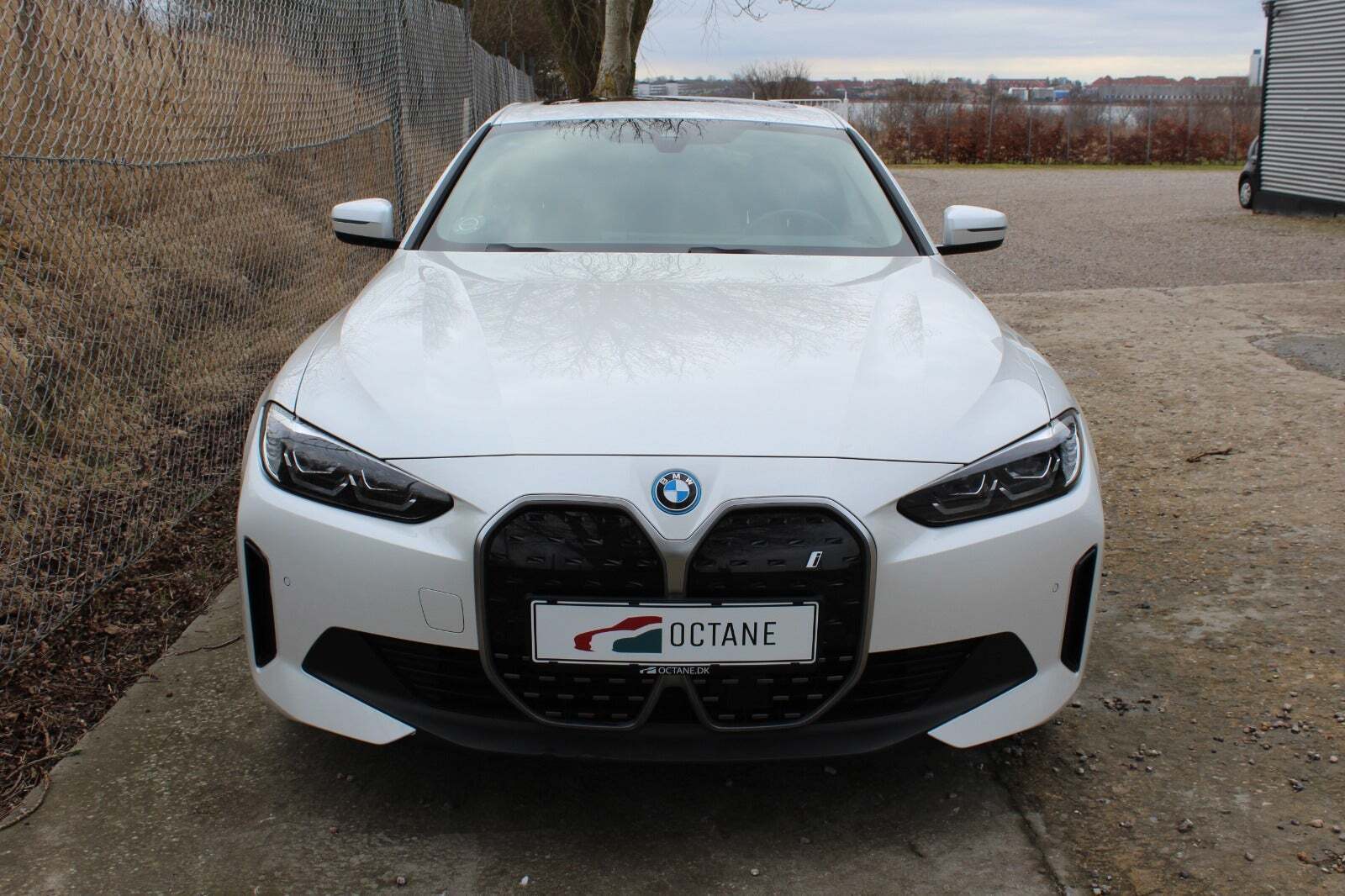 BMW i4 eDrive35