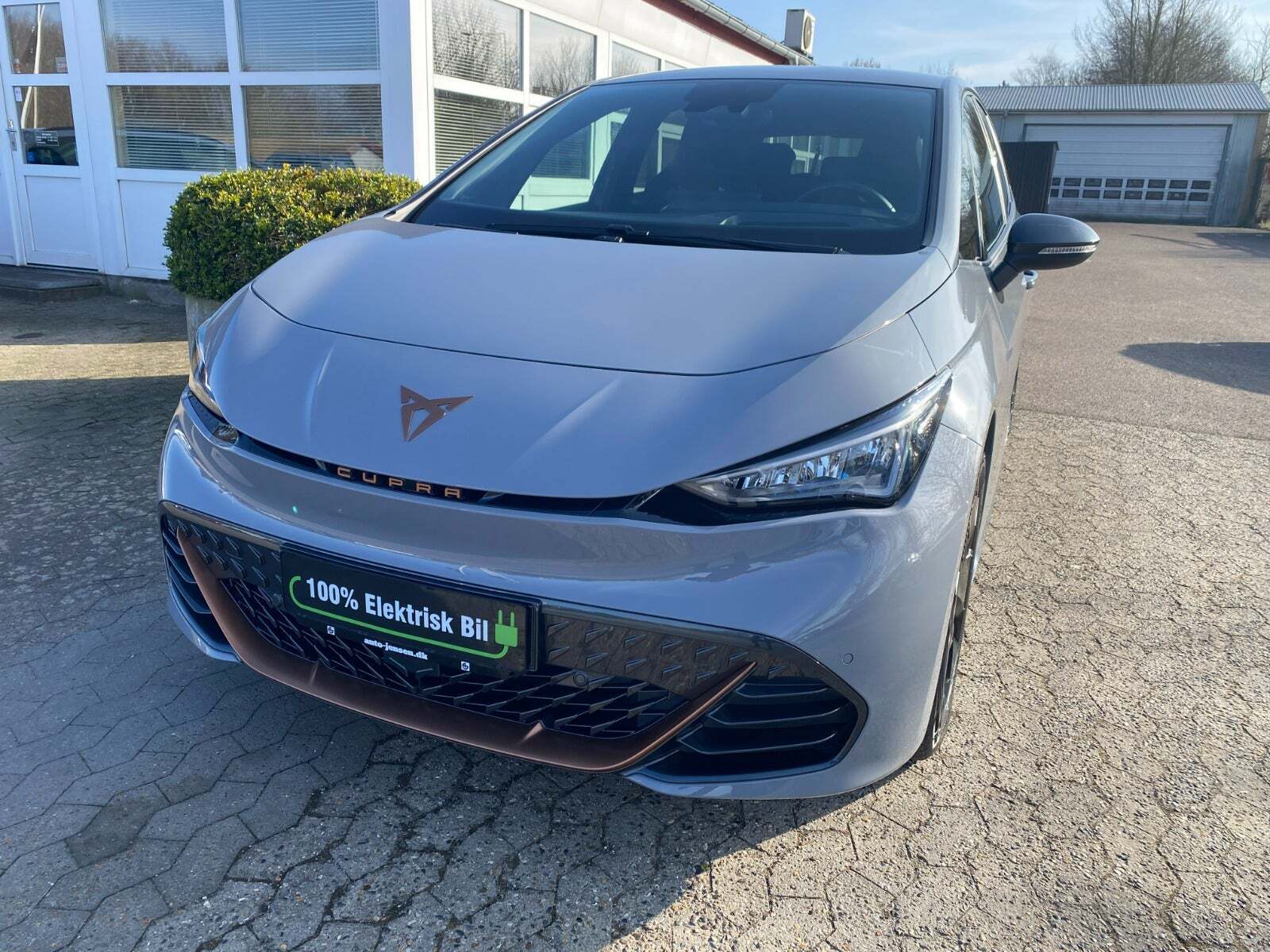 Grå Cupra Born fra 2022
