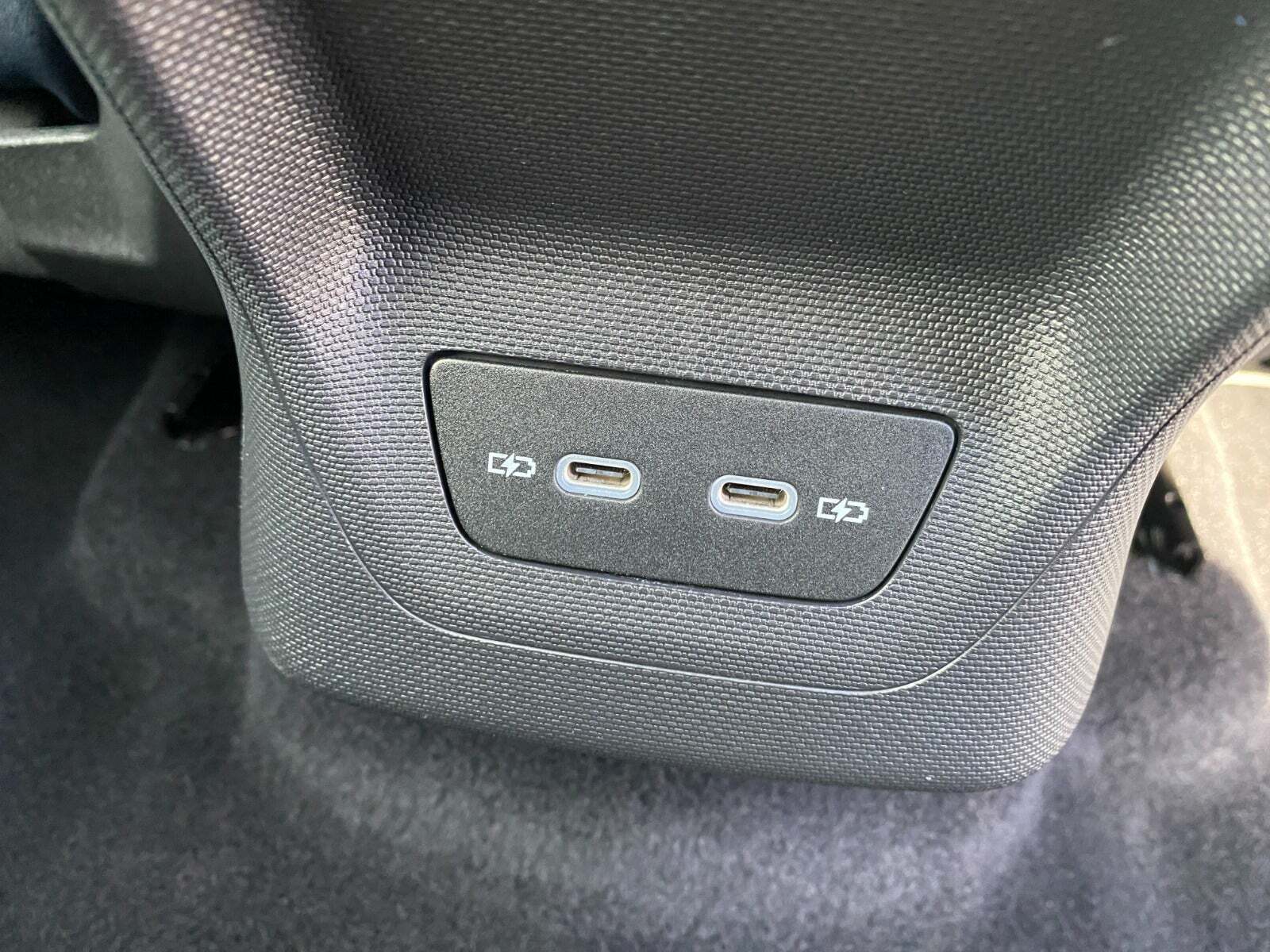 Grå Cupra Born fra 2022