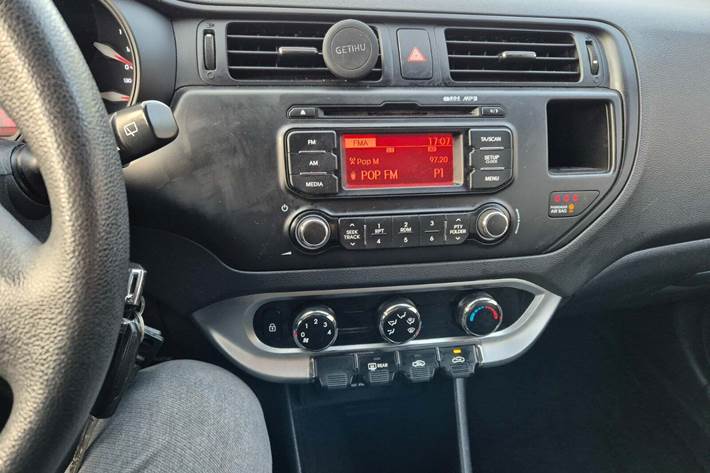 undefined Kia Rio fra 2014