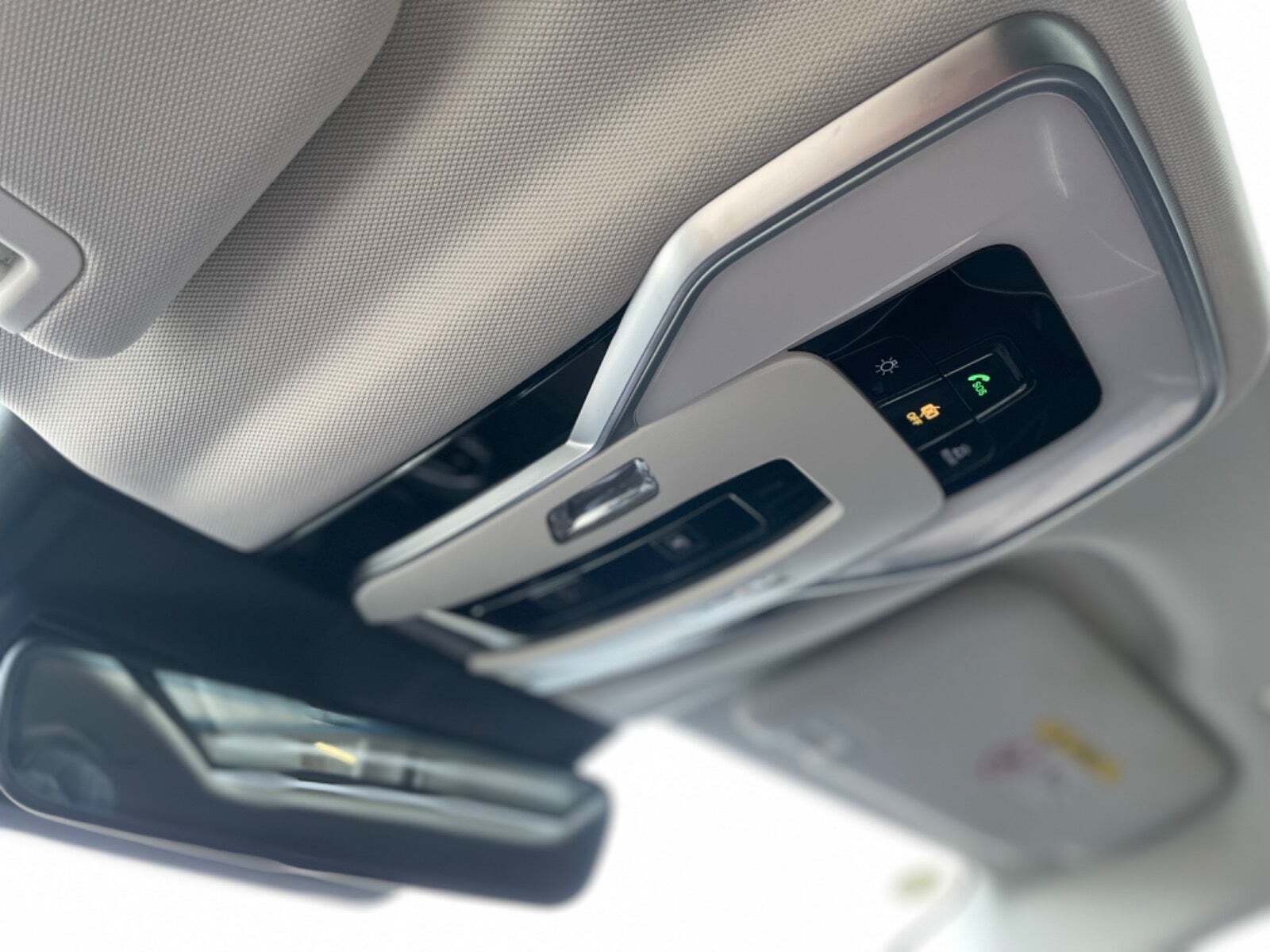 Sort Hongqi Hongqi E-HS9 fra 2024