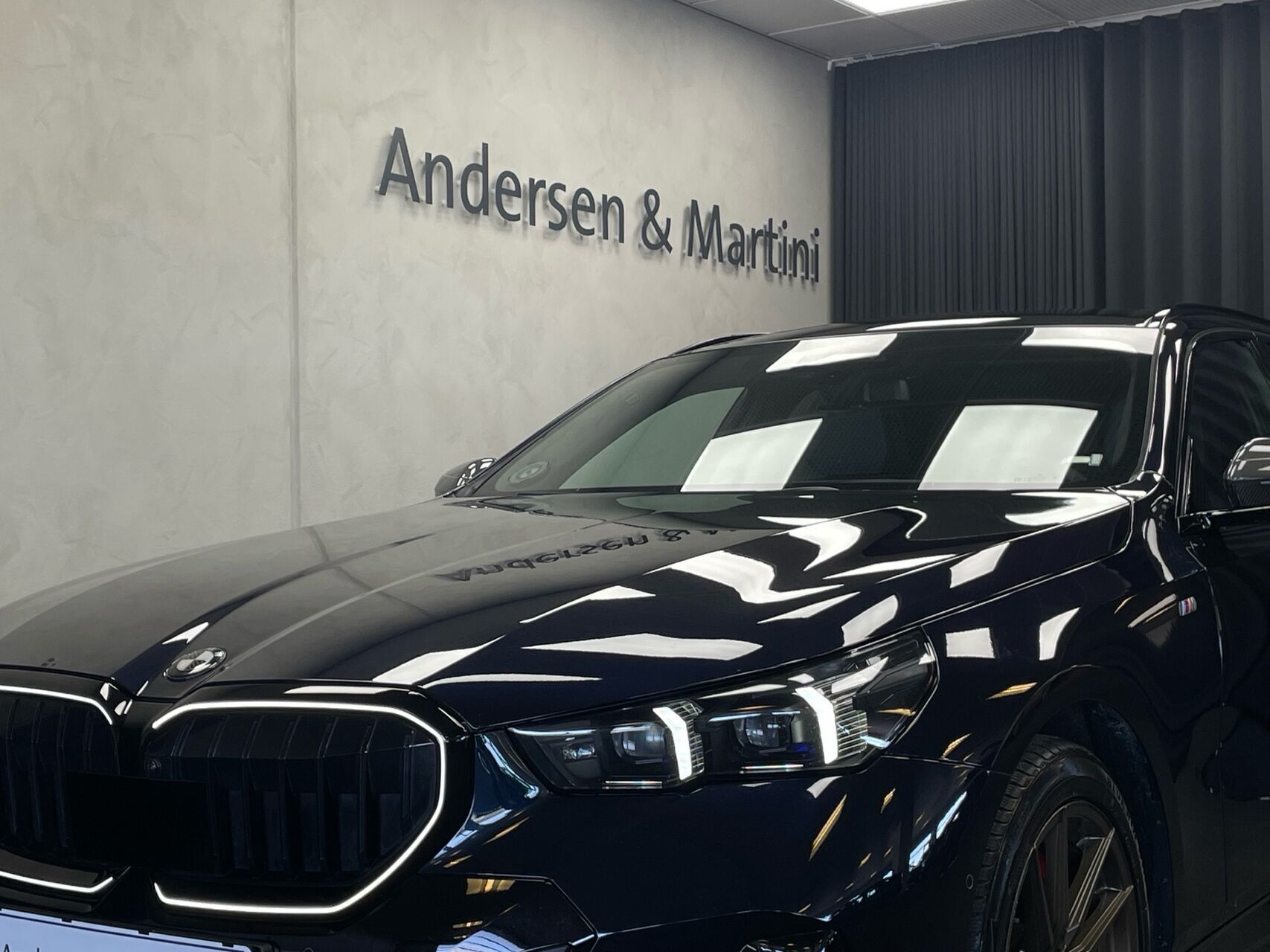 BMW i5 eDrive40 Touring EL M-Sport 340HK Stc Aut.