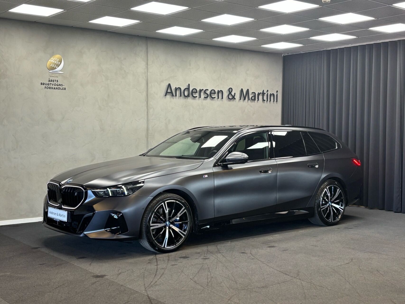 BMW i5 eDrive40 Touring EL M-sport Pro 340HK Stc Aut.