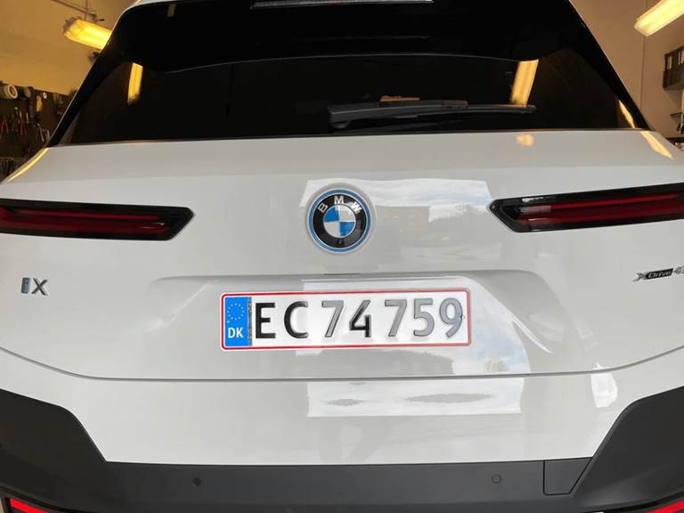 BMW iX xDrive40 Fully Charged Sport