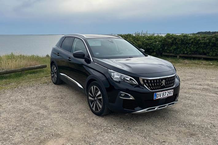 Sort Peugeot 3008 fra 2020