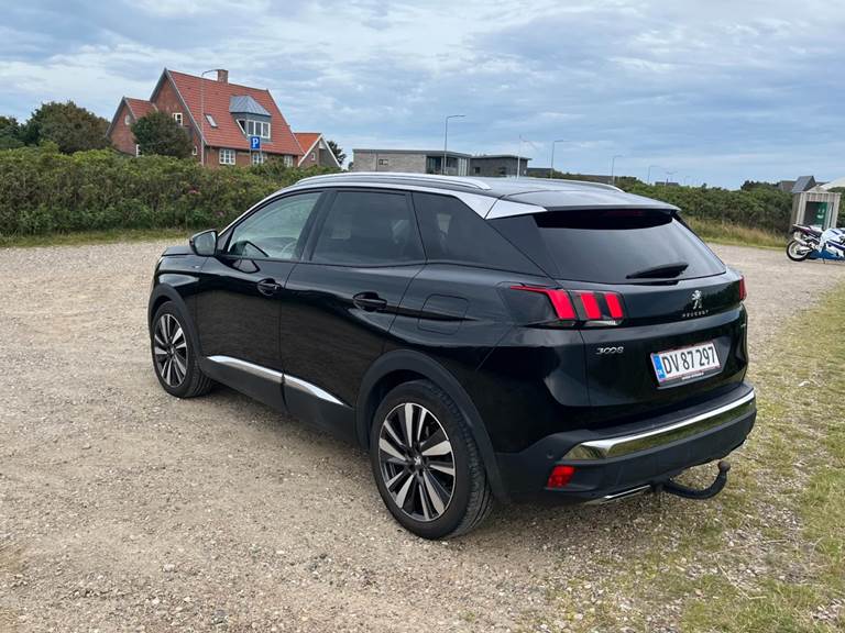 Peugeot 3008 1,6 Hybrid Allure Limited EAT8