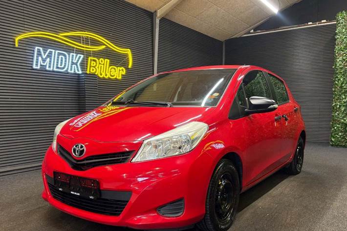 undefined Toyota Yaris fra 2011