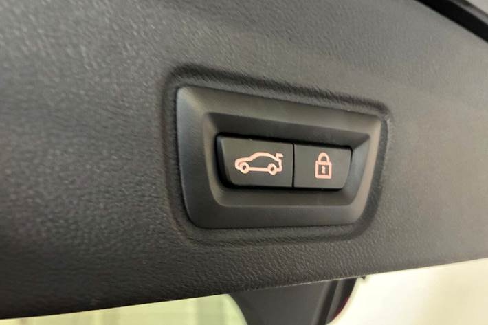 Sort BMW i4 fra 2023