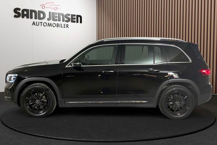Sort Mercedes GLB220 d fra 2022