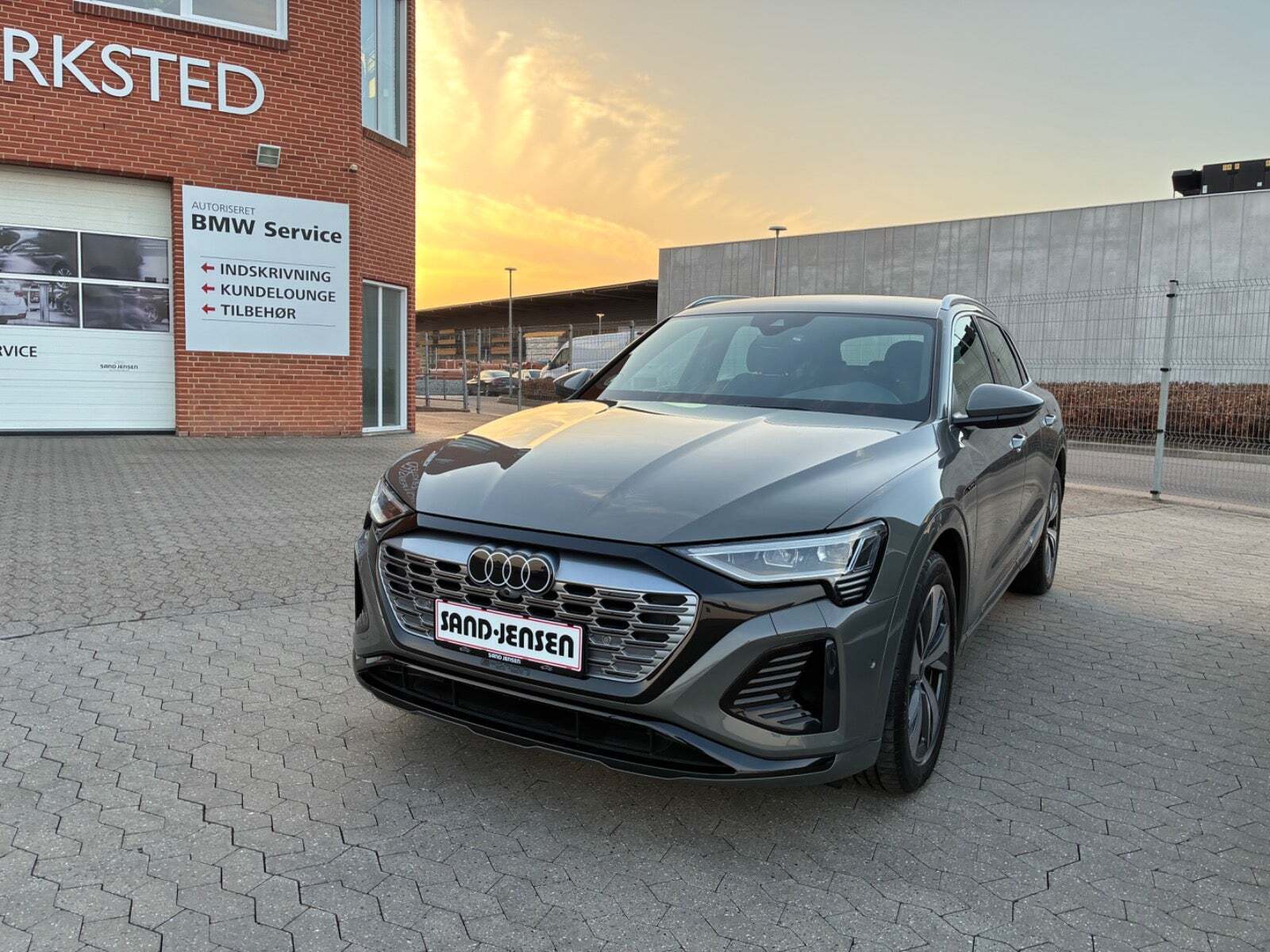 Audi Q8 e-tron 50 S-line quattro