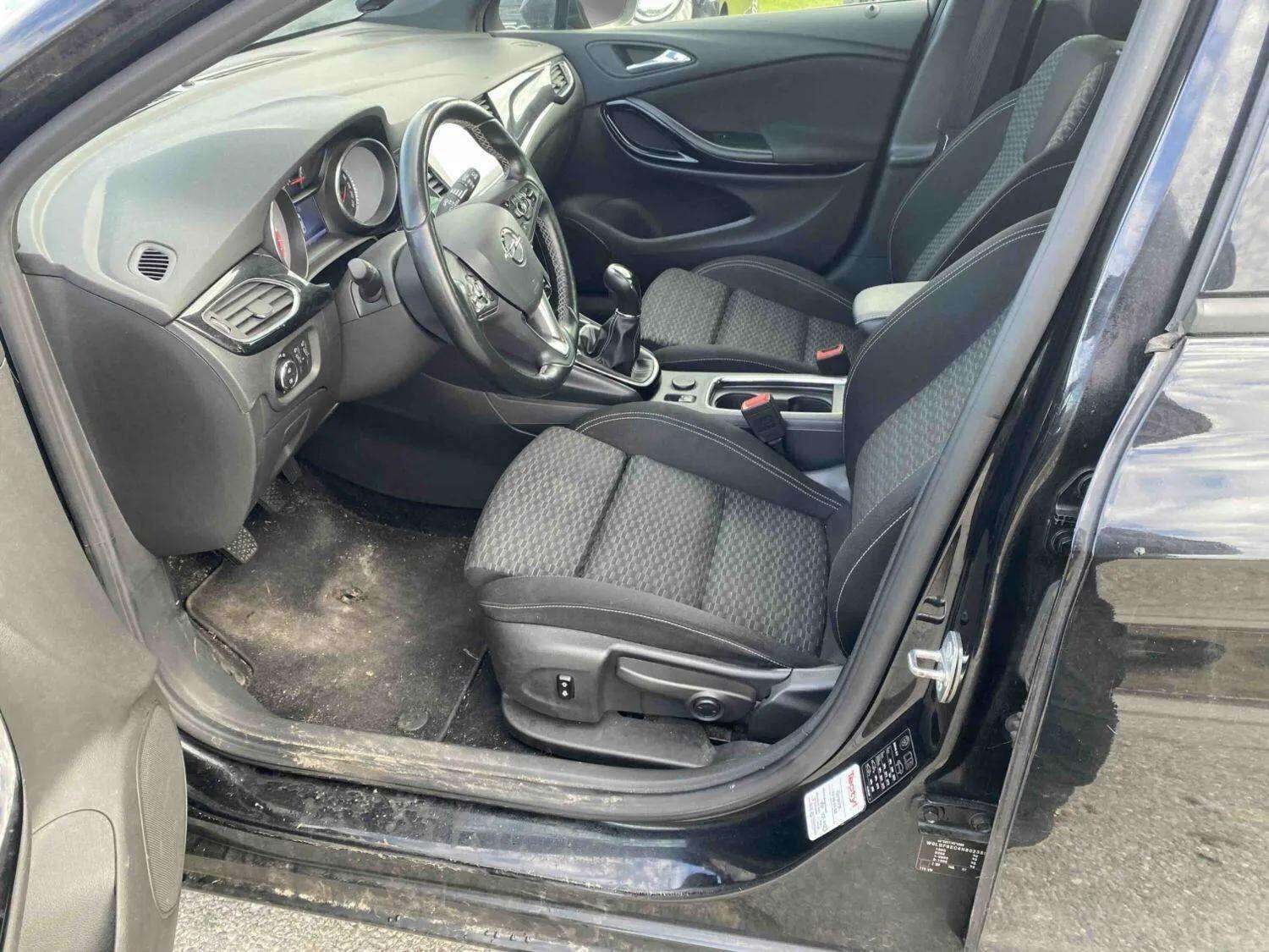 undefined Opel Astra fra 2017