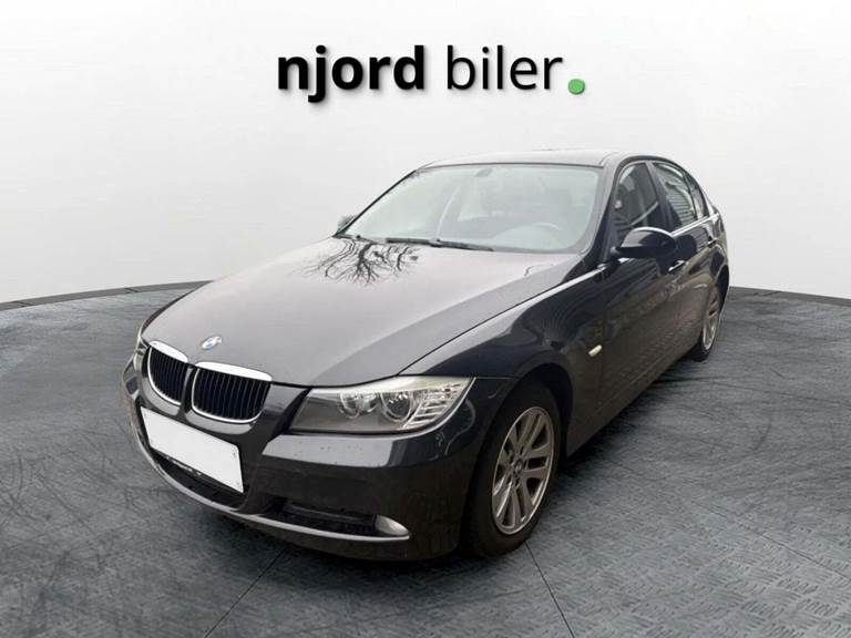 BMW 320i 2,0