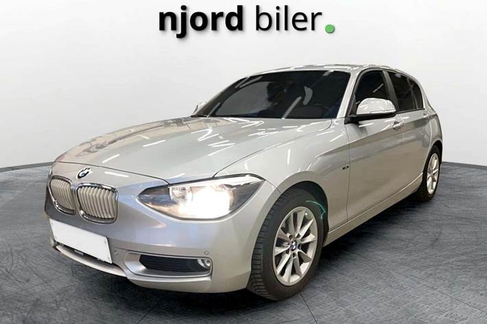 undefined BMW 116i fra 2012 set udefra