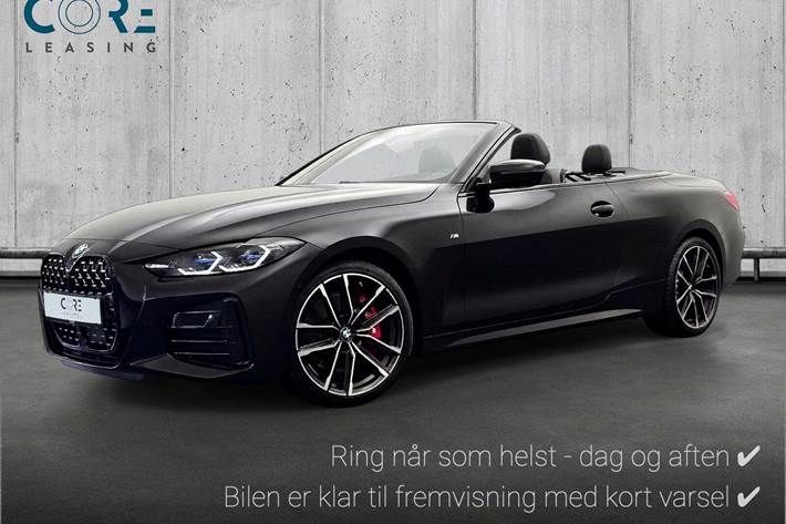 Sort BMW M440i fra 2022 set udefra