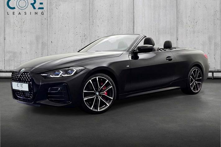 Sort BMW M440i fra 2022