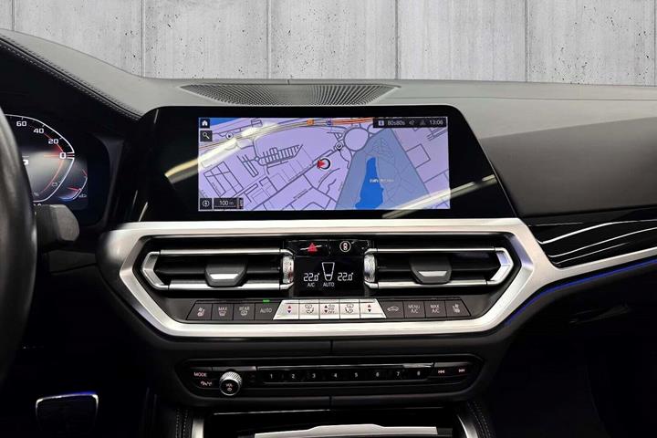 Sort BMW M440i fra 2022