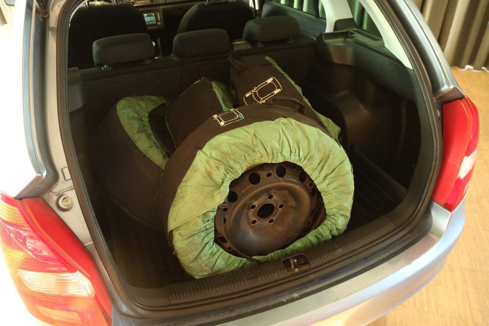 Grøn Skoda Fabia fra 2011