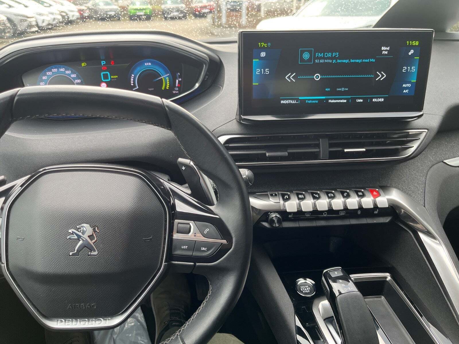 Sort Peugeot 3008 fra 2022