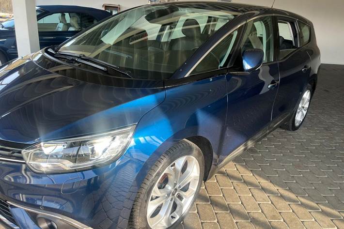 Blå Renault Grand Scenic IV fra 2019