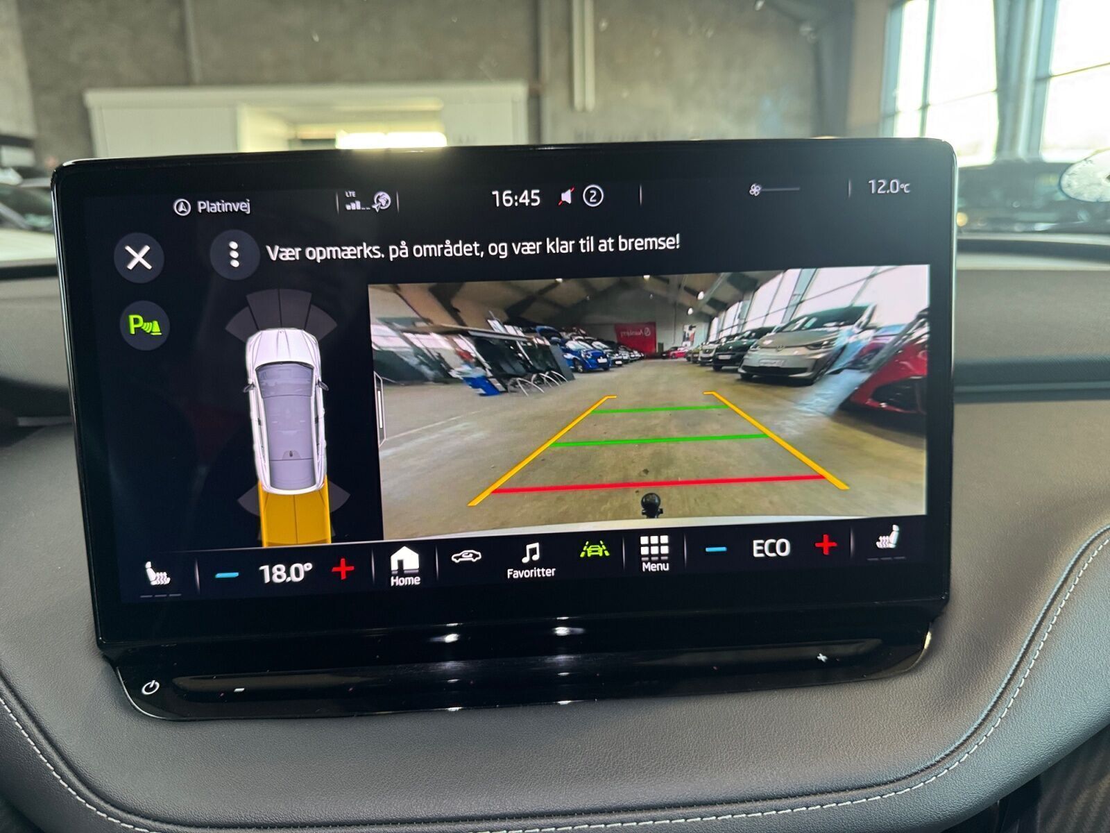 Sølv Skoda Enyaq fra 2023