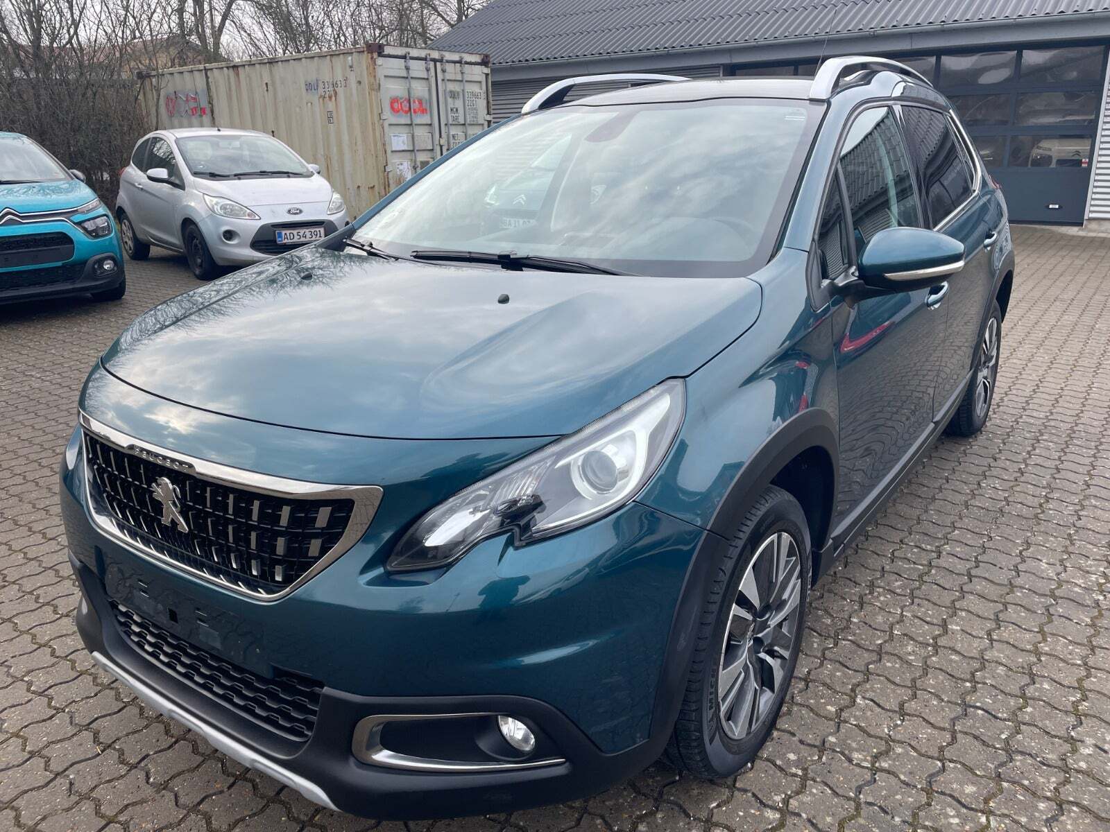 Peugeot 2008 1,6 BlueHDi 100 Desire Sky