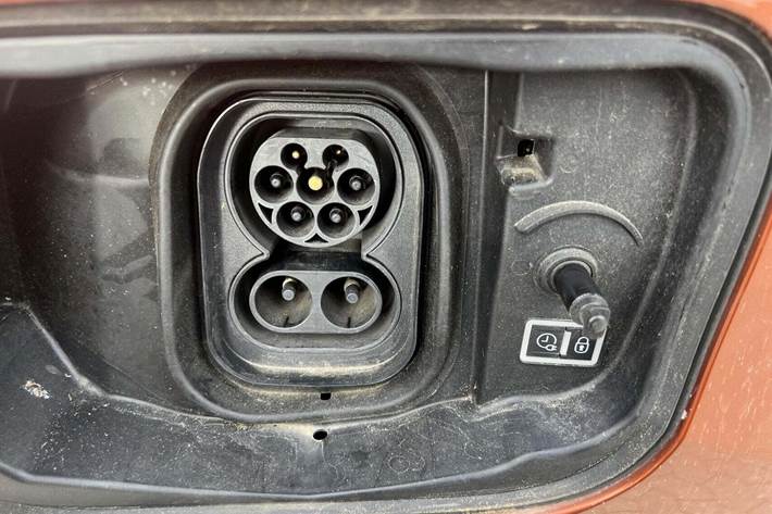 Orange Citroën ë-C4 fra 2022