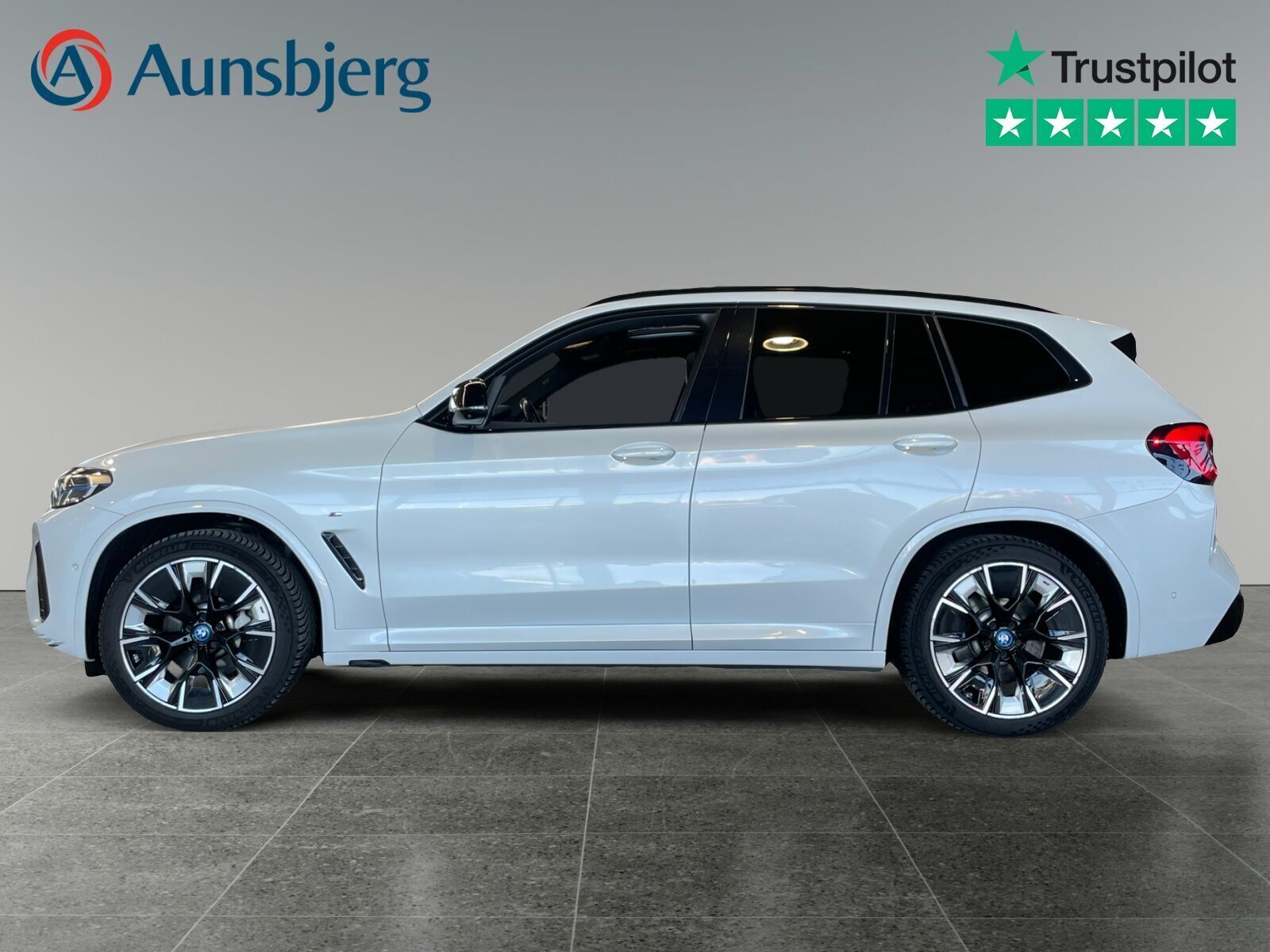 BMW iX3 Charged Plus M-Sport