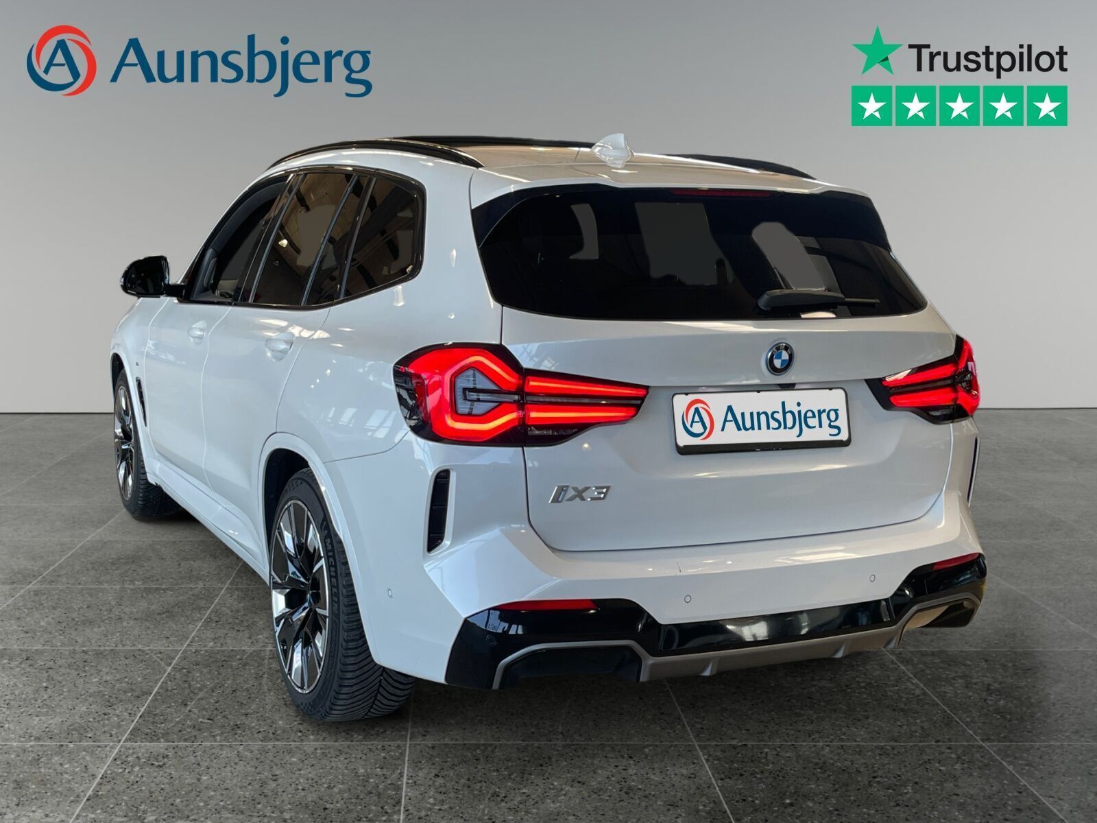 BMW iX3 Charged Plus M-Sport