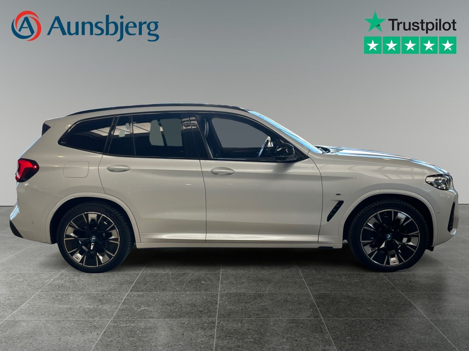 BMW iX3 Charged Plus M-Sport