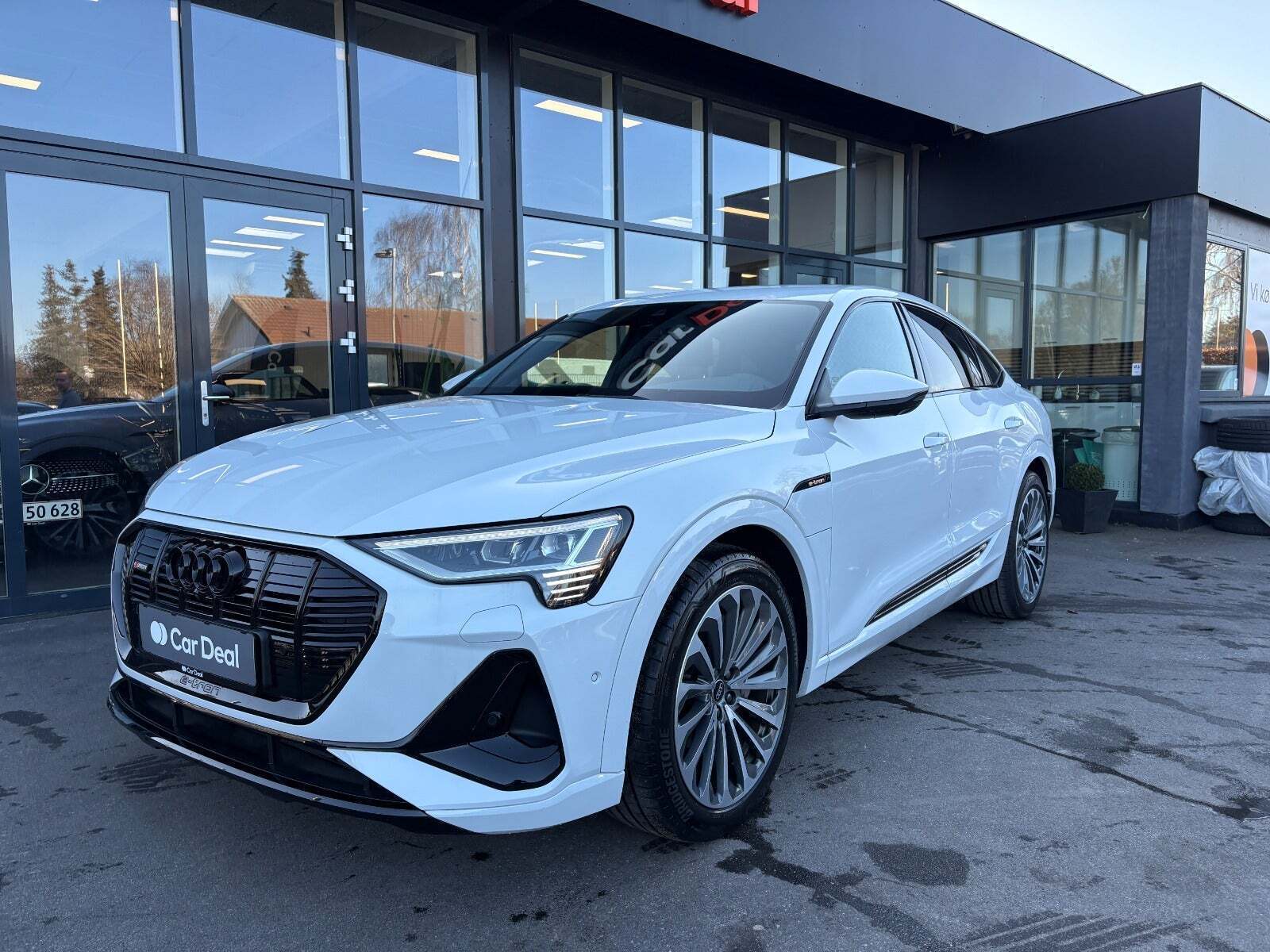 Audi e-tron 55 S-line Sportback quattro