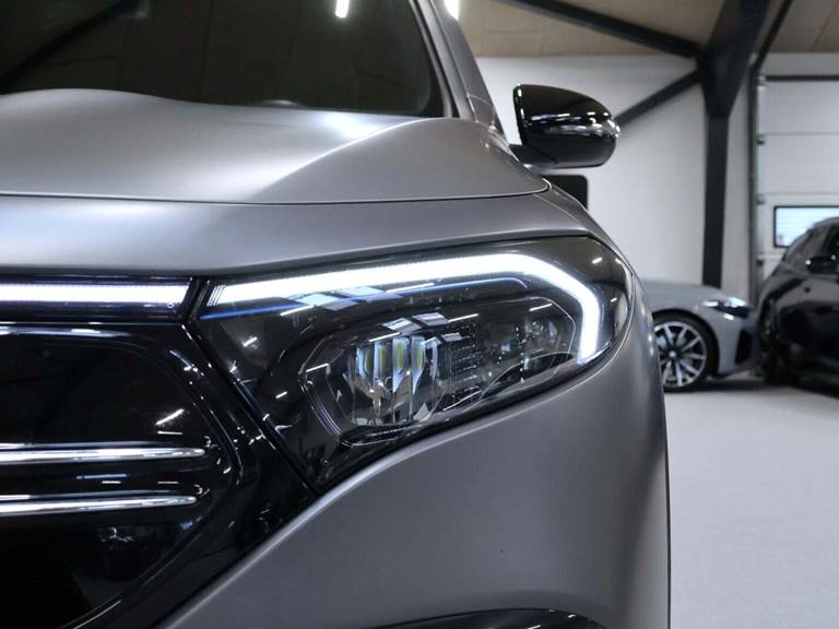 Mercedes EQB250 AMG Line 7prs